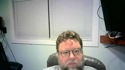 Mr. Happy online show from February 23, 7:55 am
