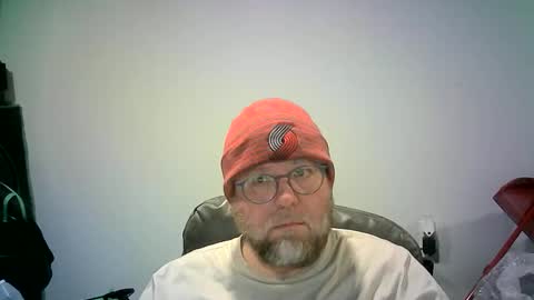 Mr. Happy online show from November 3, 6:47 am