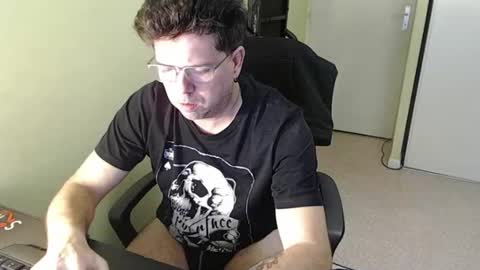 mistercoeur online show from February 2, 5:33 pm