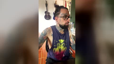 misternocturne online show from March 12, 3:51 pm