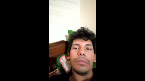 Snapshot of mistertitanx chatting on May 31, 2:57 pm Emir online show from May 31, 2:57 pm