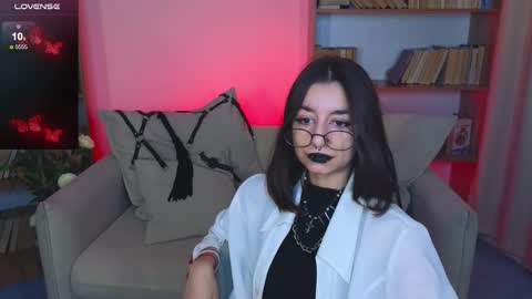 Marcelline online show from September 10, 9:42 am