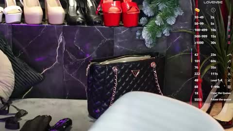 Darsy online show from January 18, 5:55 am