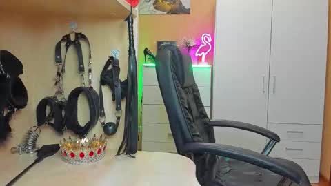 Mistress Kristi online show from October 9, 7:56 pm