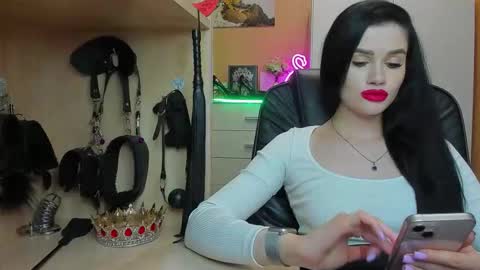Mistress Kristi online show from May 19, 7:42 pm