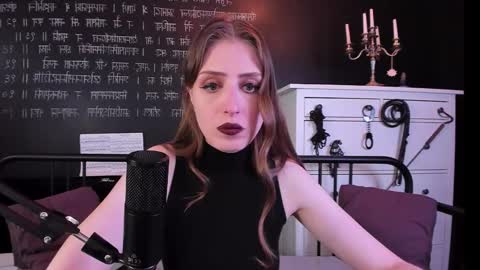 Snapshot of mistress_marlene chatting on October 8, 6:55 am Mistress Marlene online show from October 8, 6:55 am