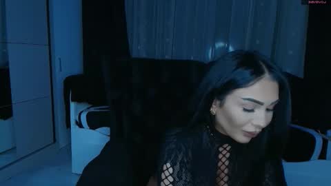 Snapshot of mistress_meryem chatting on April 2, 9:45 pm mistress_meryem online show from April 2, 9:45 pm