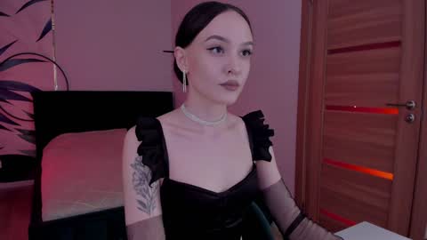 Mistress Mia online show from December 25, 6:09 am