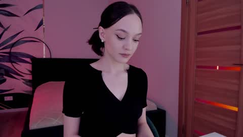 Mistress Mia online show from February 2, 6:48 am