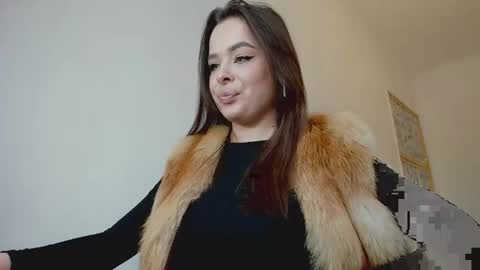 Snapshot of mistress_milana_ chatting on February 12, 2:56 pm mistress_milana_ online show from February 12, 2:56 pm