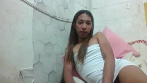 Snapshot of mistress_mitch chatting on April 19, 9:52 am Mistress Mitch online show from April 19, 9:52 am