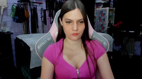 Dirty Priest and Ivi online show from January 18, 8:51 pm