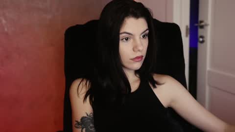 Snapshot of mistress_rochelle chatting on January 18, 6:21 pm Miss Rochelle online show from January 18, 6:21 pm