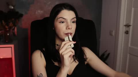 Snapshot of mistress_rochelle chatting on February 21, 6:37 pm Miss Rochelle online show from February 21, 6:37 pm