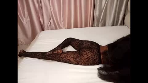 Snapshot of mistress_valentina1 chatting on March 19, 2:04 am mistress_valentina1 online show from March 19, 2:04 am