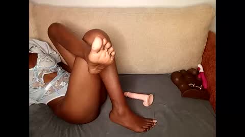 Snapshot of mistress_valentina1 chatting on March 28, 1:49 am mistress_valentina1 online show from March 28, 1:49 am