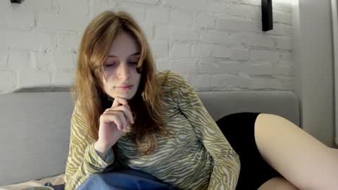 mistresselizy online show from December 6, 5:33 pm
