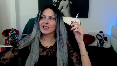 MistressEvelyn  online show from December 20, 12:05 pm