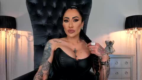 mistresskennya online show from May 11, 6:49 pm