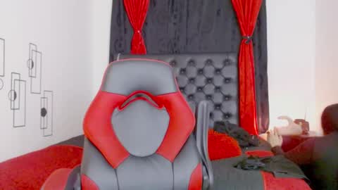 Mistresslombana online show from September 14, 4:33 am