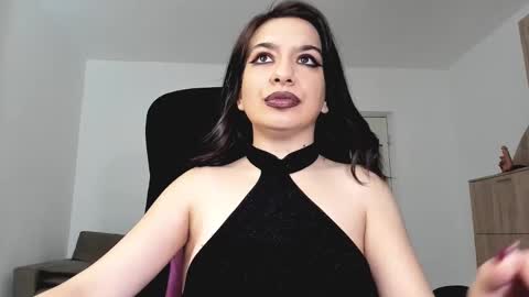 YourGoddessM online show from December 5, 11:38 am