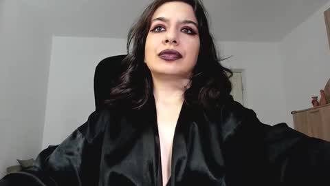 YourGoddessM online show from December 7, 11:29 am