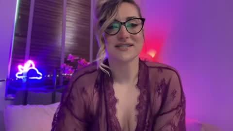 Miss X online show from May 9, 2:44 pm