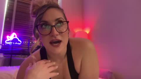 Miss X online show from June 10, 1:32 pm
