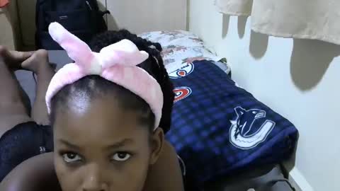 misty_shee online show from March 10, 9:40 pm