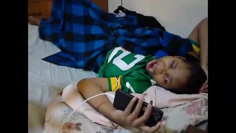 Snapshot of misty_shee chatting on September 28, 6:41 am misty_shee online show from September 28, 6:41 am