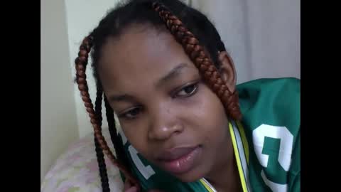 Snapshot of misty_shee chatting on October 11, 2:44 am misty_shee online show from October 11, 2:44 am