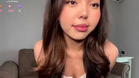 Mei  online show from June 7, 10:08 am