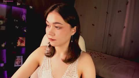 Snapshot of mistylovia chatting on March 14, 9:37 am mistylovia online show from March 14, 9:37 am