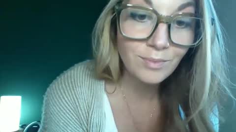 Misty Morgan online show from February 21, 9:32 pm