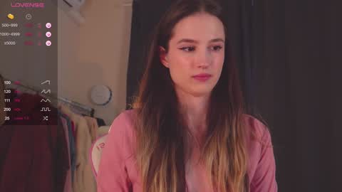 Snapshot of mita_mp4 chatting on January 23, 4:52 am Mita online show from January 23, 4:52 am