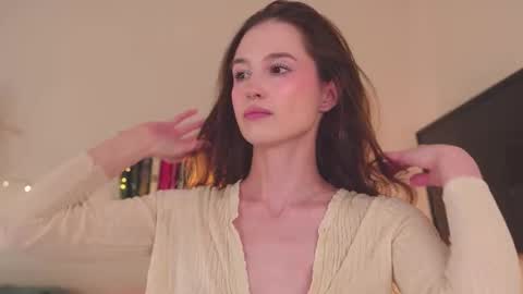 Snapshot of mita_mp4 chatting on February 24, 4:49 am Mita online show from February 24, 4:49 am