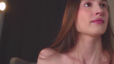 Snapshot of mita_mp4 chatting on March 6, 4:19 am Mita online show from March 6, 4:19 am