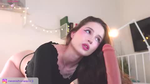 Snapshot of mita_mp4 chatting on September 21, 5:42 am Mita online show from September 21, 5:42 am