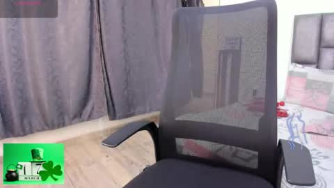 Snapshot of mitchbukanan chatting on March 22, 12:36 am mitchbukanan online show from March 22, 12:36 am