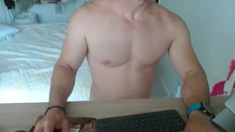 Snapshot of mitcheli chatting on March 25, 2:56 pm Onlyfans online show from March 25, 2:56 pm