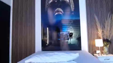 Mtica Brennet online show from December 5, 3:37 am