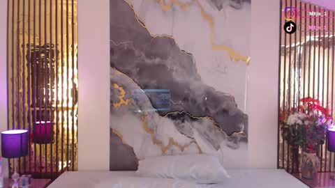 Snapshot of miticabrennet chatting on March 13, 2:56 pm Mtica Brennet online show from March 13, 2:56 pm