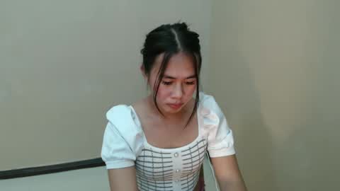 Mitsu online show from February 13, 8:48 am