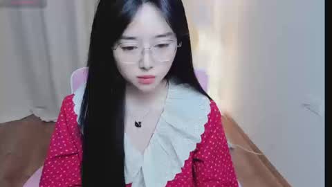 miu online show from December 18, 2:28 am