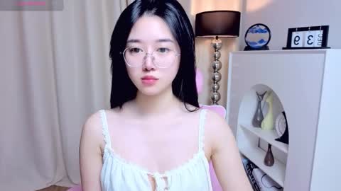 miu99999 online show from June 5, 2:29 am