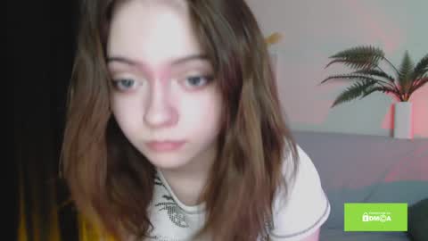 Yuka online show from February 7, 7:49 pm