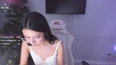   MIa   online show from December 27, 5:48 pm