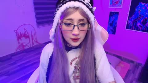 Snapshot of miwaviolet chatting on May 26, 2:29 am Miwa Violet online show from May 26, 2:29 am