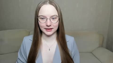 Miya online show from December 18, 9:25 am