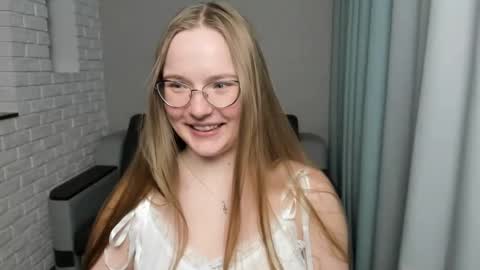 Miya online show from January 9, 4:28 pm